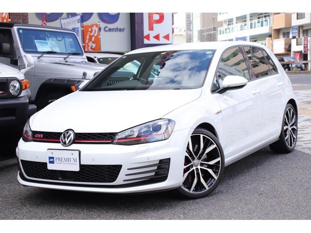 ゴルフGTI パフォーマンス 500台限定 DiscoverProナビ bremboキャリパー 専用19インチAW レーダーブレーキシステム 専用チェック柄スポーツシート 前後ドライブレコーダー アダプティブクルーズコントロール(4枚目)