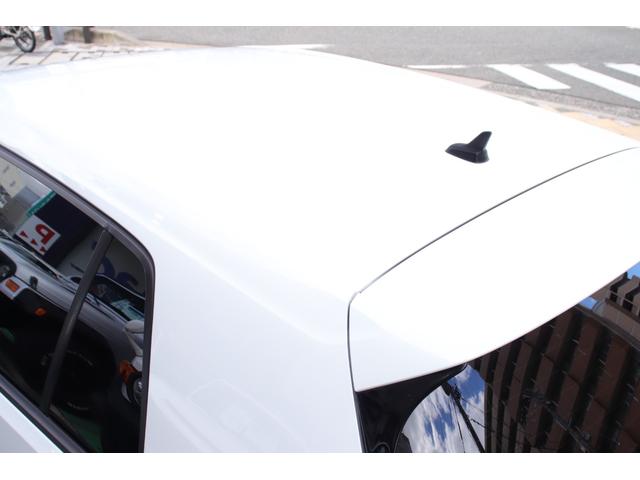 ゴルフGTI パフォーマンス 500台限定 DiscoverProナビ bremboキャリパー 専用19インチAW レーダーブレーキシステム 専用チェック柄スポーツシート 前後ドライブレコーダー アダプティブクルーズコントロール(16枚目)