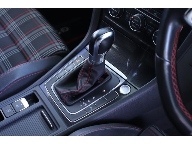 ゴルフGTI パフォーマンス 500台限定 DiscoverProナビ bremboキャリパー 専用19インチAW レーダーブレーキシステム 専用チェック柄スポーツシート 前後ドライブレコーダー アダプティブクルーズコントロール(34枚目)