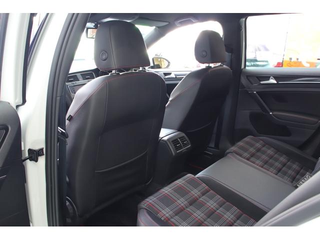 ゴルフGTI パフォーマンス 500台限定 DiscoverProナビ bremboキャリパー 専用19インチAW レーダーブレーキシステム 専用チェック柄スポーツシート 前後ドライブレコーダー アダプティブクルーズコントロール(40枚目)