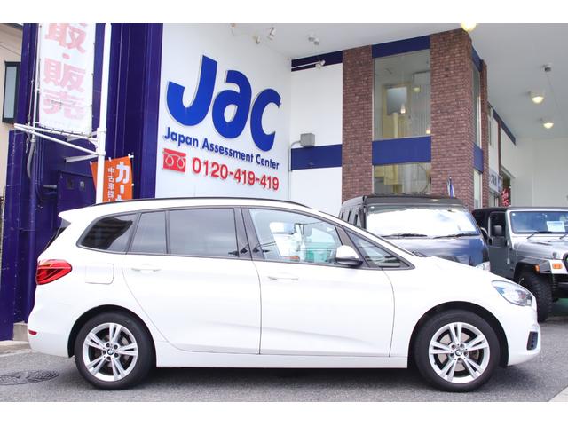 2シリーズ 218dクロスカントリー ワンオーナーユーザー様直接買取車 200台限定特別仕様 Dラー整備記録簿 ドライビングアシスト レザーシート コンフォートアクセス パワーバックドア 純正ナビ フルセグTV アクティブクルーズC(6枚目)