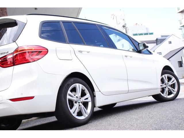 2シリーズ 218dクロスカントリー ワンオーナーユーザー様直接買取車 200台限定特別仕様 Dラー整備記録簿 ドライビングアシスト レザーシート コンフォートアクセス パワーバックドア 純正ナビ フルセグTV アクティブクルーズC(14枚目)