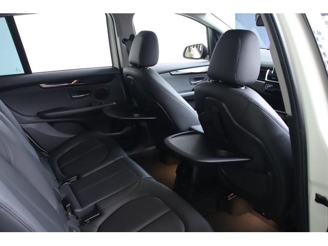 2シリーズ 218dクロスカントリー ワンオーナーユーザー様直接買取車 200台限定特別仕様 Dラー整備記録簿 ドライビングアシスト レザーシート コンフォートアクセス パワーバックドア 純正ナビ フルセグTV アクティブクルーズC(36枚目)