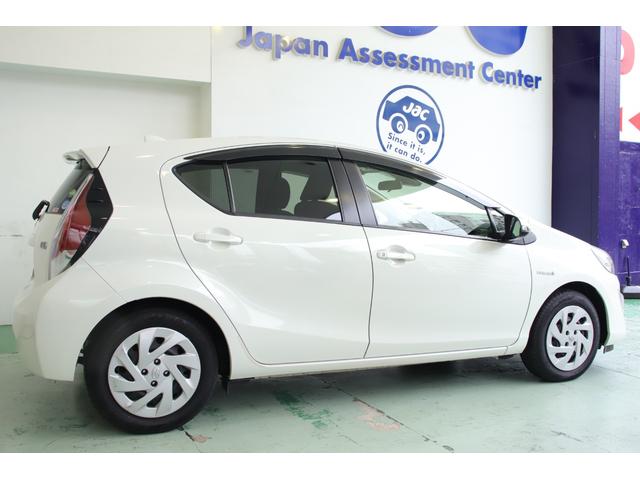 アクア S ワンオーナーユーザー様直接買取車 禁煙車 セーフティセンス LEDヘッドライト・フォグランプ 純正ナビ フルセグTV バックカメラ(6枚目)