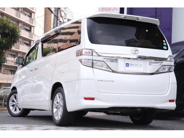 ヴェルファイア ２．４Ｖ　ワンオーナーユーザー様直接買取車　ツインムーンルーフ　メーカーオプションナビ　フルセグＴＶ　バックカメラ　両側パワースライドドア　ＡＣ１００Ｖ　車検Ｒ９年４月（2枚目）
