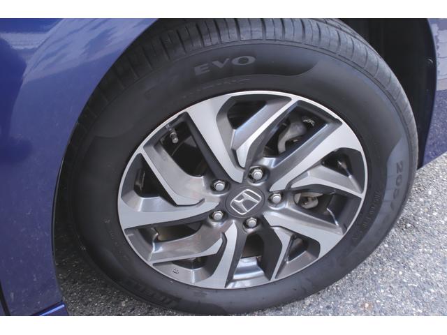 ステップワゴンスパーダ スパーダ　ユーザー様直接買取車両　ホンダセンシング　純正インターナビ　フルセグＴＶ　ＣＭＢＳ　ＡＣＣ　ＬＫＡＳ　両側パワースライドドア　ＬＥＤヘッドライト　デジタルインナーミラー（17枚目）