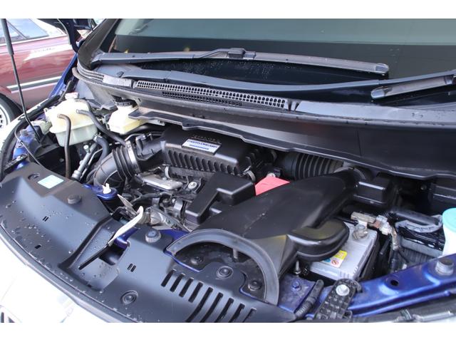 ステップワゴンスパーダ スパーダ　ユーザー様直接買取車両　ホンダセンシング　純正インターナビ　フルセグＴＶ　ＣＭＢＳ　ＡＣＣ　ＬＫＡＳ　両側パワースライドドア　ＬＥＤヘッドライト　デジタルインナーミラー（19枚目）