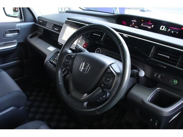 ステップワゴンスパーダ スパーダ　ユーザー様直接買取車両　ホンダセンシング　純正インターナビ　フルセグＴＶ　ＣＭＢＳ　ＡＣＣ　ＬＫＡＳ　両側パワースライドドア　ＬＥＤヘッドライト　デジタルインナーミラー（34枚目）