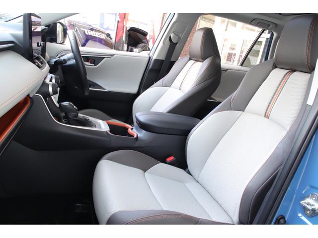 RAV4 ハイブリッドアドベンチャー 法人ワンオーナーユーザー様直接買取車両 禁煙車 パノラマサンルーフ パノラミックビューモニター フルレザーシート BSM LKA セーフティセンス(29枚目)