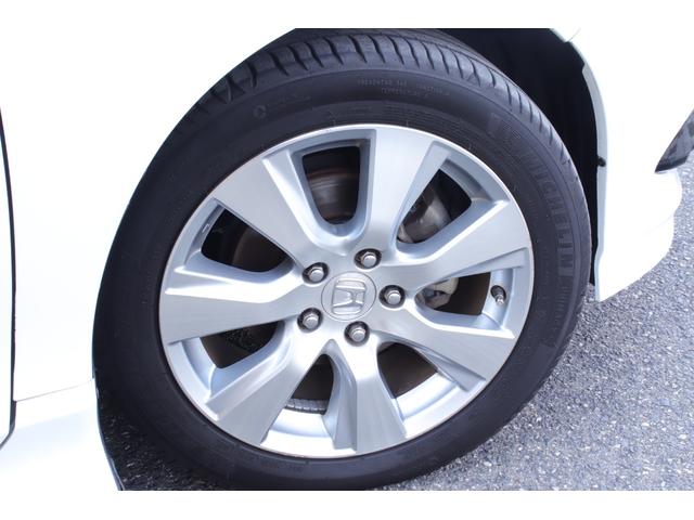 ジェイド ハイブリッドＸ　ワンオーナーユーザー様直接買取車　禁煙車　車検Ｒ９年３月　ホンダセンシング　純正インターナビ　フルセグＴＶ　バックカメラ　ＬＥＤヘッドライト　ハーフレザーシート（10枚目）