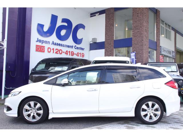 ジェイド ハイブリッドＸ　ワンオーナーユーザー様直接買取車　禁煙車　車検Ｒ９年３月　ホンダセンシング　純正インターナビ　フルセグＴＶ　バックカメラ　ＬＥＤヘッドライト　ハーフレザーシート（11枚目）