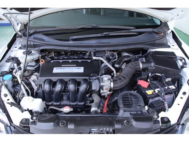 ジェイド ハイブリッドＸ　ワンオーナーユーザー様直接買取車　禁煙車　車検Ｒ９年３月　ホンダセンシング　純正インターナビ　フルセグＴＶ　バックカメラ　ＬＥＤヘッドライト　ハーフレザーシート（20枚目）