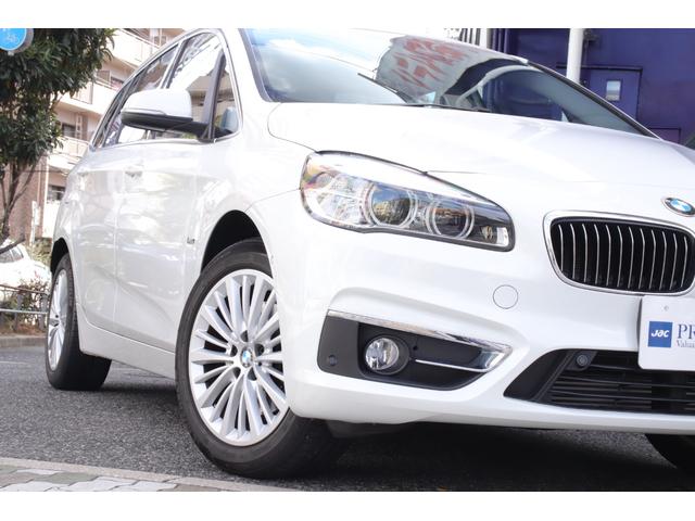 ２シリーズ ２１８ｉグランツアラー　ラグジュアリー　ディーラー整備記録簿　アドバンスドアクティブセーフティＰＫＧ　ドライビングアシスト　コンフォートＰＫＧ　ＨＵＤ　ＡＣＣ　本革シート　コンフォートアクセス　パワーバックドア　ＬＥＤヘッドライト（7枚目）