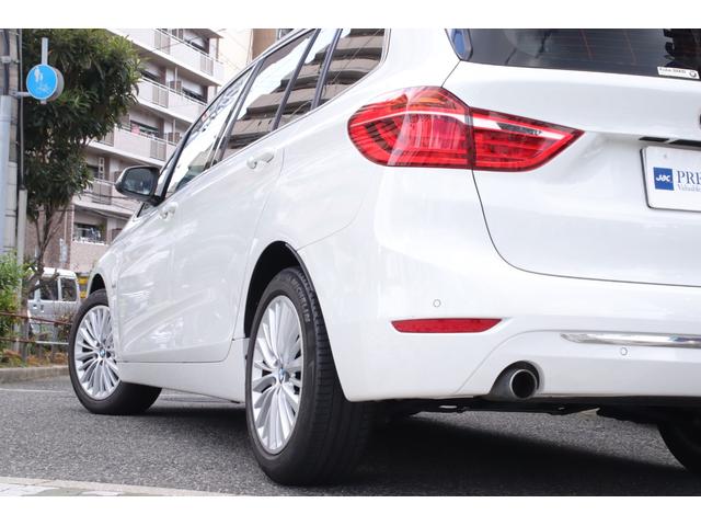 ２シリーズ ２１８ｉグランツアラー　ラグジュアリー　ディーラー整備記録簿　アドバンスドアクティブセーフティＰＫＧ　ドライビングアシスト　コンフォートＰＫＧ　ＨＵＤ　ＡＣＣ　本革シート　コンフォートアクセス　パワーバックドア　ＬＥＤヘッドライト（8枚目）