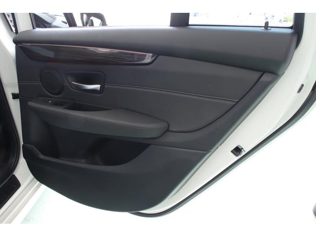 ２シリーズ ２１８ｉグランツアラー　ラグジュアリー　ディーラー整備記録簿　アドバンスドアクティブセーフティＰＫＧ　ドライビングアシスト　コンフォートＰＫＧ　ＨＵＤ　ＡＣＣ　本革シート　コンフォートアクセス　パワーバックドア　ＬＥＤヘッドライト（41枚目）