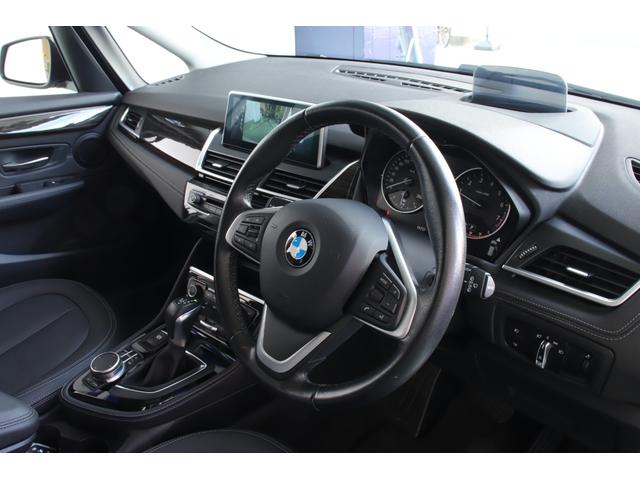 ２シリーズ ２１８ｉグランツアラー　ラグジュアリー　ディーラー整備記録簿　アドバンスドアクティブセーフティＰＫＧ　ドライビングアシスト　コンフォートＰＫＧ　ＨＵＤ　ＡＣＣ　本革シート　コンフォートアクセス　パワーバックドア　ＬＥＤヘッドライト（46枚目）