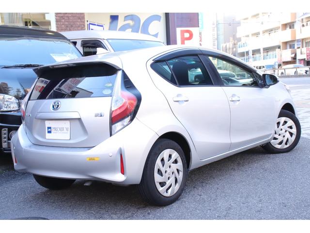 アクア Ｌ　ユーザー様直接買取車両　カロッツェリア製ＨＤＤナビ　フルセグＴＶ　前後ドライブレコーダー　ＥＴＣ（3枚目）