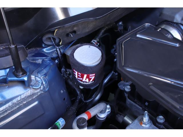 スイフトスポーツ ベースグレード ワンオーナーユーザー様直接買取 禁煙車 セーフティサポート アダプティブクルーズコントロール SSR製17インチアルミ フローティングナビ フルセグTV シートヒーター 前後ドライブレコーダー(17枚目)