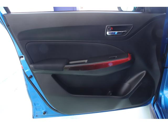 スイフトスポーツ ベースグレード ワンオーナーユーザー様直接買取 禁煙車 セーフティサポート アダプティブクルーズコントロール SSR製17インチアルミ フローティングナビ フルセグTV シートヒーター 前後ドライブレコーダー(24枚目)