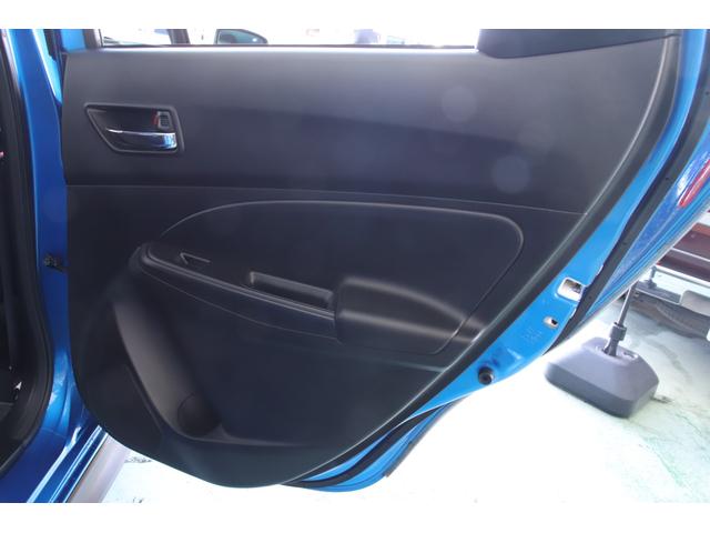 スイフトスポーツ ベースグレード ワンオーナーユーザー様直接買取 禁煙車 セーフティサポート アダプティブクルーズコントロール SSR製17インチアルミ フローティングナビ フルセグTV シートヒーター 前後ドライブレコーダー(29枚目)