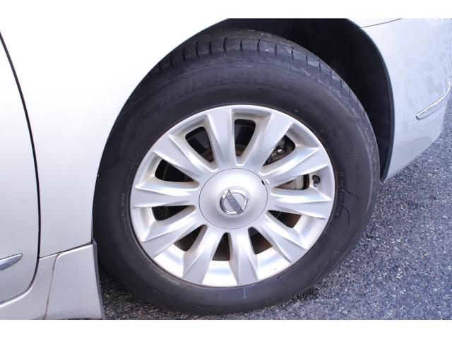 ティアナ 　ワンオーナーユーザー様直接買取　禁煙車　純正ＨＤＤナビ　サイド・バックカメラ　パワーシート　ＥＴＣ　インテリジェントキー（7枚目）