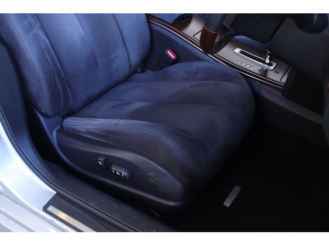 ティアナ 　ワンオーナーユーザー様直接買取　禁煙車　純正ＨＤＤナビ　サイド・バックカメラ　パワーシート　ＥＴＣ　インテリジェントキー（24枚目）