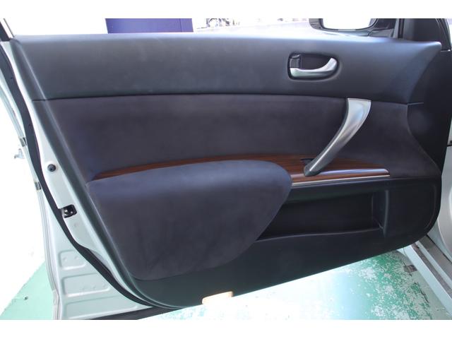 ティアナ 　ワンオーナーユーザー様直接買取　禁煙車　純正ＨＤＤナビ　サイド・バックカメラ　パワーシート　ＥＴＣ　インテリジェントキー（26枚目）