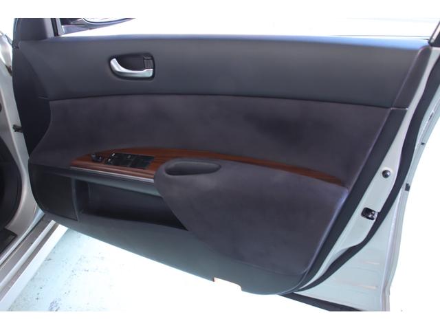 ティアナ 　ワンオーナーユーザー様直接買取　禁煙車　純正ＨＤＤナビ　サイド・バックカメラ　パワーシート　ＥＴＣ　インテリジェントキー（27枚目）