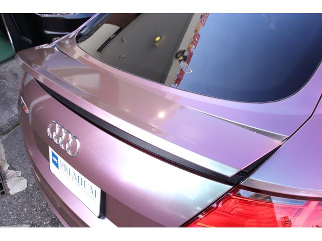 角度調節も自在に操作出来ます