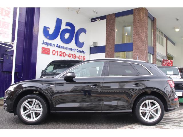 Ｑ５ ４０ＴＤＩクワトロ　スポーツ　ＳラインＰＫＧ　ディーラー整備記録簿　ユーザー様直接買取車両　アシスタンスＰＫＧ　３６０°カメラ　マトリクスＬＥＤ　バーチャルコックピット　純正ＭＭＩナビ　フルセグＴＶ　パワーバックドア（12枚目）