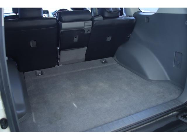 ランドクルーザープラド ＴＸ　車検整備付　ユーザー買取車　サンルーフ　純正ナビ　地デジＴＶ　ルーフレール　バックカメラ　ＥＴＣ　プッシュスタート　スマートキー（33枚目）