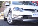 ＴＳＩ　４モーション　ユーザー様直接買取車両　車検整備付　テクノロジーＰＫＧ　ＤｉｓｃｏｖｅｒＰｒｏナビ　クルーズコントロール　ステアリングヒーター　ＥＴＣ２．０　純正ナビ　バックカメラ（10枚目）