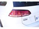 ＴＳＩ　４モーション　ユーザー様直接買取車両　車検整備付　テクノロジーＰＫＧ　ＤｉｓｃｏｖｅｒＰｒｏナビ　クルーズコントロール　ステアリングヒーター　ＥＴＣ２．０　純正ナビ　バックカメラ（15枚目）