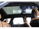 開放感が拡がります! 車内が明るく天候や気候に合わせて気持ちが高まるインテリアを演出できます♪