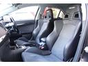 走行距離を感じさせない清潔感溢れるシートコンディション。。。