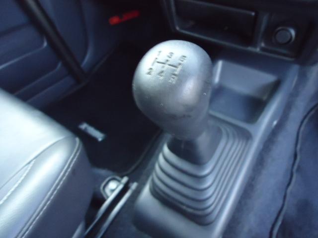 ジムニー クロスアドベンチャーXC 5速MT 4WD ワンオーナー シートヒーター キーレス ETC ハーフレザーシート 背面タイヤ 社外ステンレスマフラー 前後FRPバンパー(20枚目)