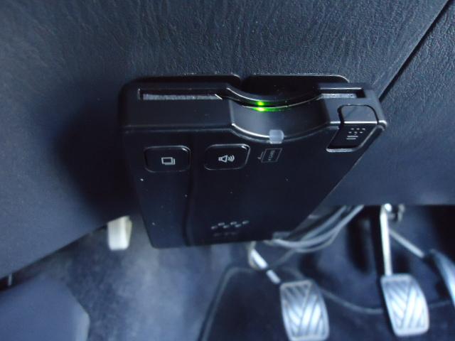 ジムニー クロスアドベンチャーXC 5速MT 4WD ワンオーナー シートヒーター キーレス ETC ハーフレザーシート 背面タイヤ 社外ステンレスマフラー 前後FRPバンパー(21枚目)