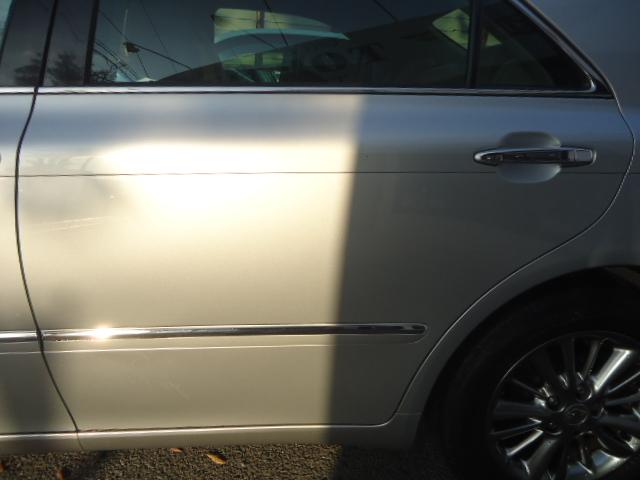 クラウン ロイヤルサルーン　６０ｔｈスペシャルＥＤ　ＨＩＤヘッドライト　ＥＴＣ　スマートキー　純正ナビ（14枚目）