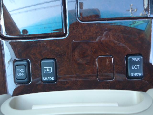 クラウン ロイヤルサルーン　６０ｔｈスペシャルＥＤ　ＨＩＤヘッドライト　ＥＴＣ　スマートキー　純正ナビ（24枚目）