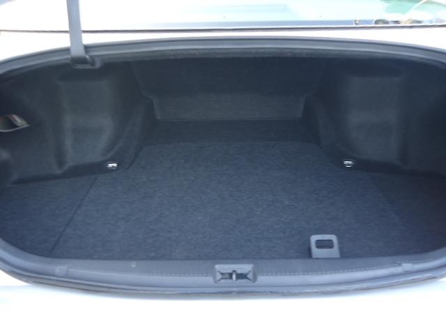 クラウン ロイヤルサルーン　６０ｔｈスペシャルＥＤ　ＨＩＤヘッドライト　ＥＴＣ　スマートキー　純正ナビ（37枚目）