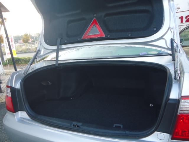 クラウン ロイヤルサルーン　６０ｔｈスペシャルＥＤ　ＨＩＤヘッドライト　ＥＴＣ　スマートキー　純正ナビ（38枚目）