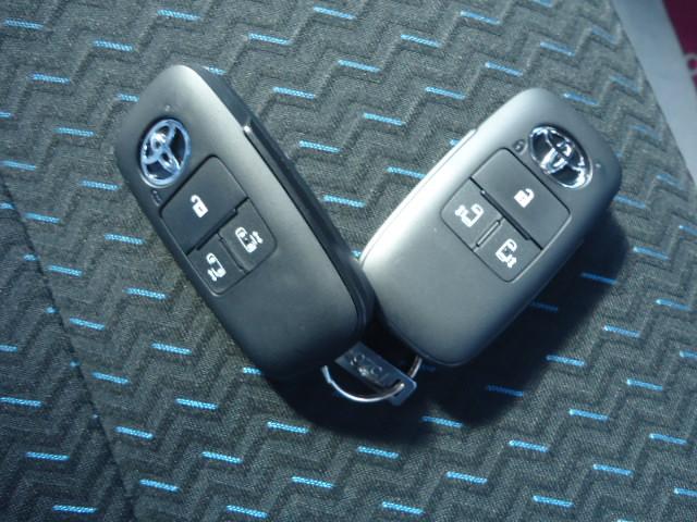 ルーミー カスタムＧ－Ｔ　登録済未使用車　コンフォートパッケージ　２トーンルーフ　両側パワースライドドア　パノラミックビューモニター（26枚目）