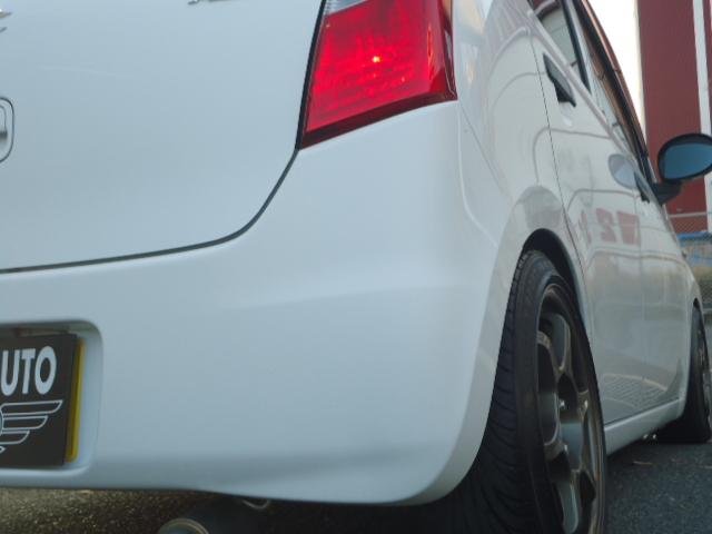 アルト Ｆ　５速ミッション　社外１５インチアルミ　ローダウン　社外マフラー　エアクリ　ナビ　ワンセグＴＶ　ＥＴＣ（9枚目）