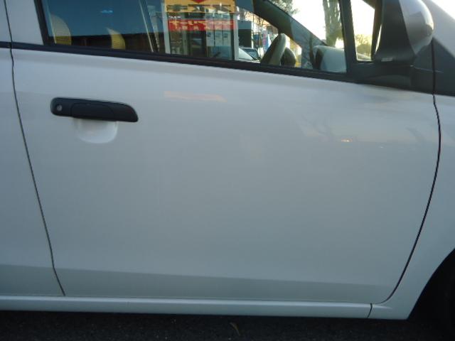 アルト Ｆ　５速ミッション　社外１５インチアルミ　ローダウン　社外マフラー　エアクリ　ナビ　ワンセグＴＶ　ＥＴＣ（11枚目）