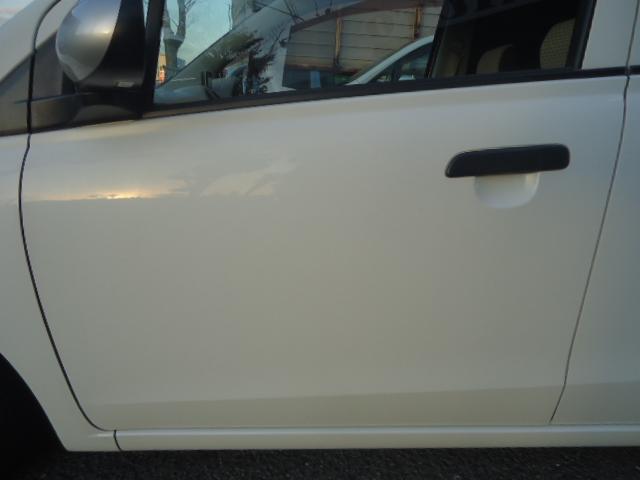 アルト Ｆ　５速ミッション　社外１５インチアルミ　ローダウン　社外マフラー　エアクリ　ナビ　ワンセグＴＶ　ＥＴＣ（12枚目）