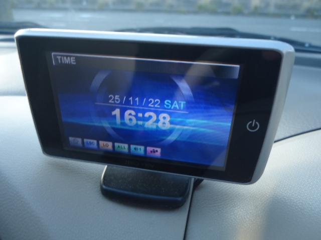 アルト Ｆ　５速ミッション　社外１５インチアルミ　ローダウン　社外マフラー　エアクリ　ナビ　ワンセグＴＶ　ＥＴＣ（23枚目）