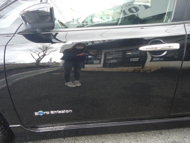 リーフ Ｇ　エアロスタイル（３０ｋｗｈ）　ワンオーナー　社外アルミ　ＥＴＣ　プッシュスタート　アラウンドビュー（14枚目）