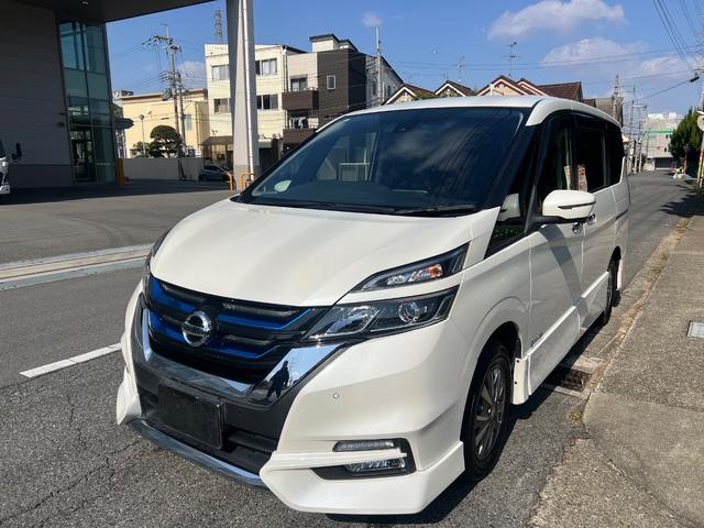 セレナ e-パワー ハイウェイスターV 純正9型ナビ 後席モニター 全周囲カメラ プロパイロット 衝突軽減 両側電動スライドドア 禁煙車 インテリジェントルームミラー LEDヘッド リアオートエアコン パーキングアシスト 純正エアロ(2枚目)