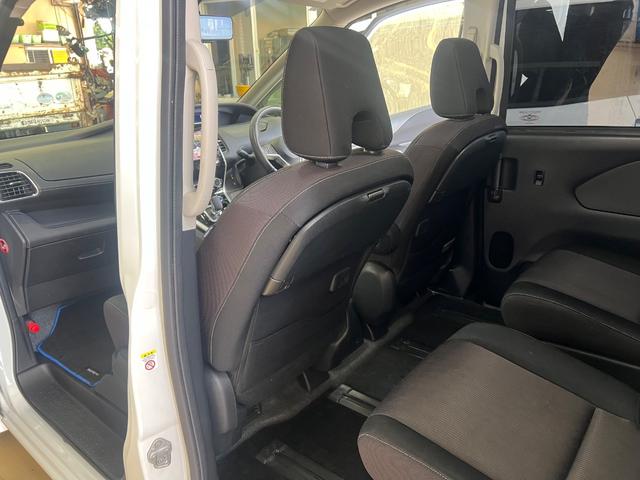 セレナ e-パワー ハイウェイスターV 純正9型ナビ 後席モニター 全周囲カメラ プロパイロット 衝突軽減 両側電動スライドドア 禁煙車 インテリジェントルームミラー LEDヘッド リアオートエアコン パーキングアシスト 純正エアロ(23枚目)