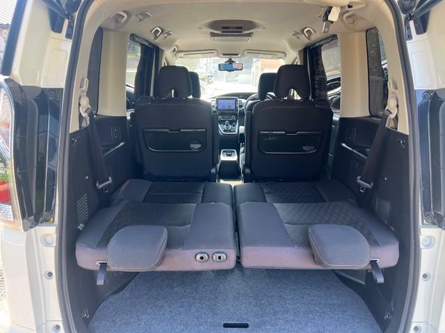 セレナ e-パワー ハイウェイスターV 純正9型ナビ 後席モニター 全周囲カメラ プロパイロット 衝突軽減 両側電動スライドドア 禁煙車 インテリジェントルームミラー LEDヘッド リアオートエアコン パーキングアシスト 純正エアロ(27枚目)